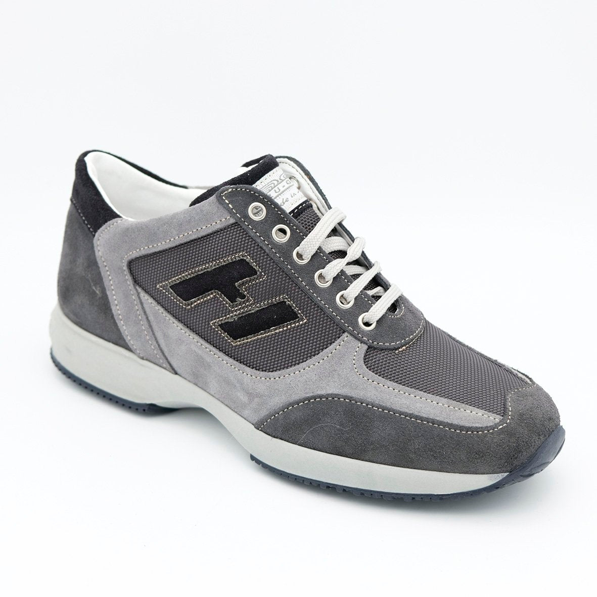 00667_5|334eb114e4a60c43bd2040103fc9a775